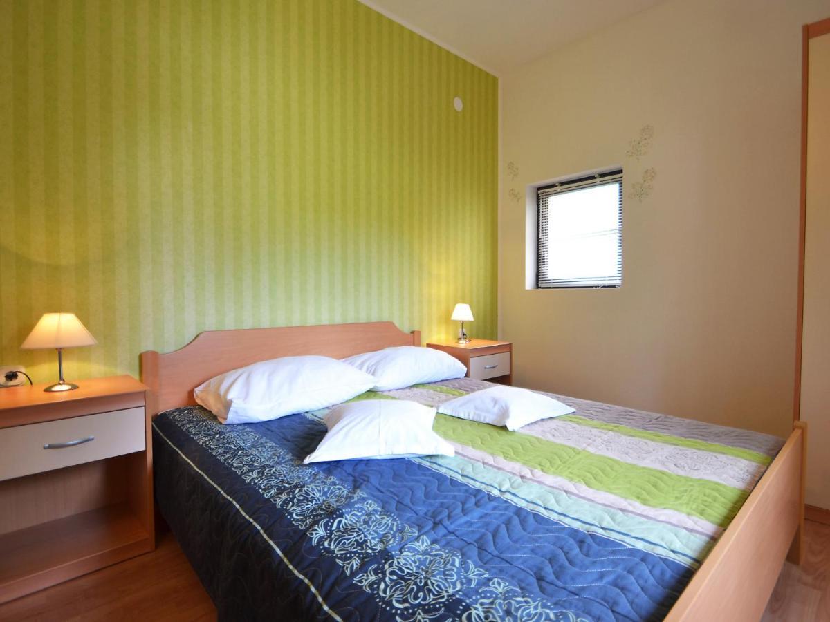 Apartment Luce By Interhome Vir Luaran gambar